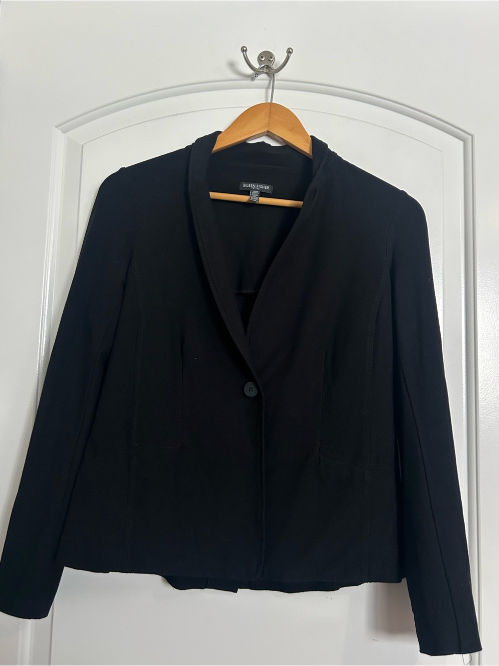 Eileen Fisher Black Shawl-Collar Single-Button Blazer Jacket size M chic preppy